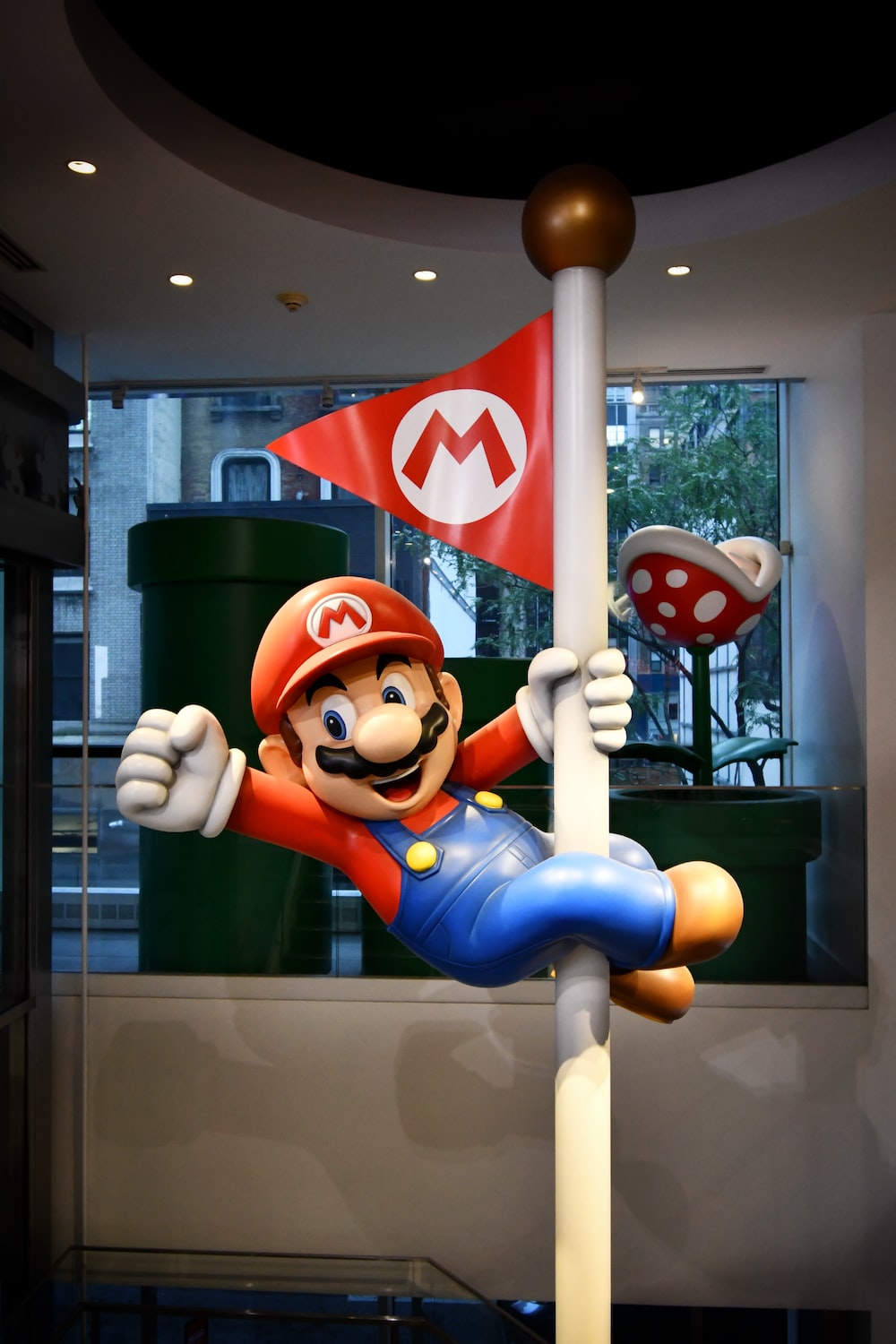 Super Mario